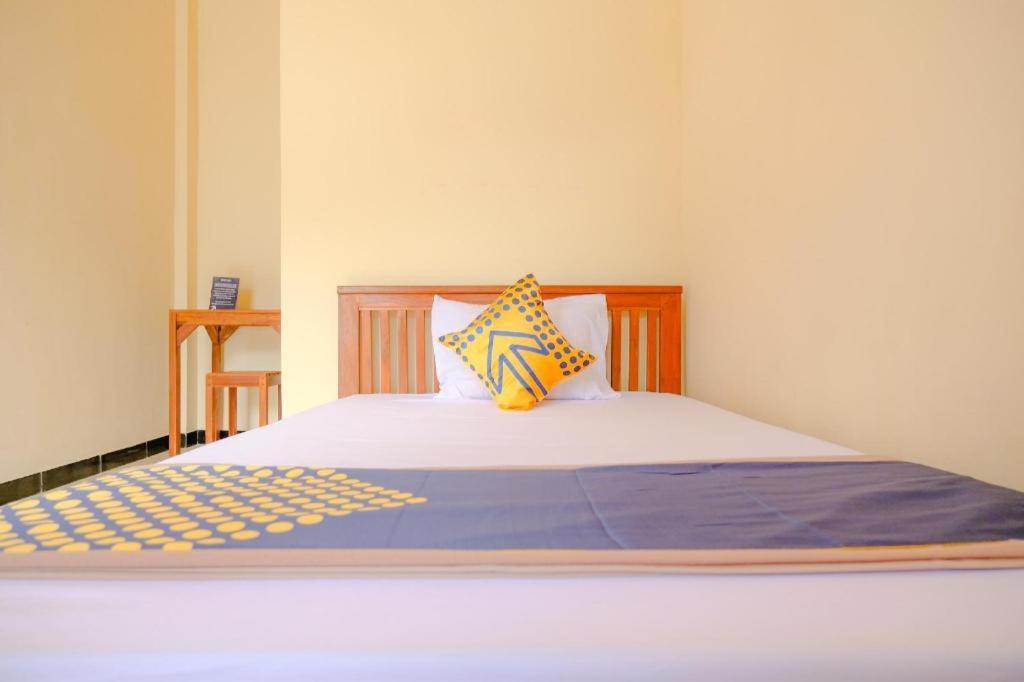 Oyo 2826 Panderman Residence Blitar المظهر الخارجي الصورة